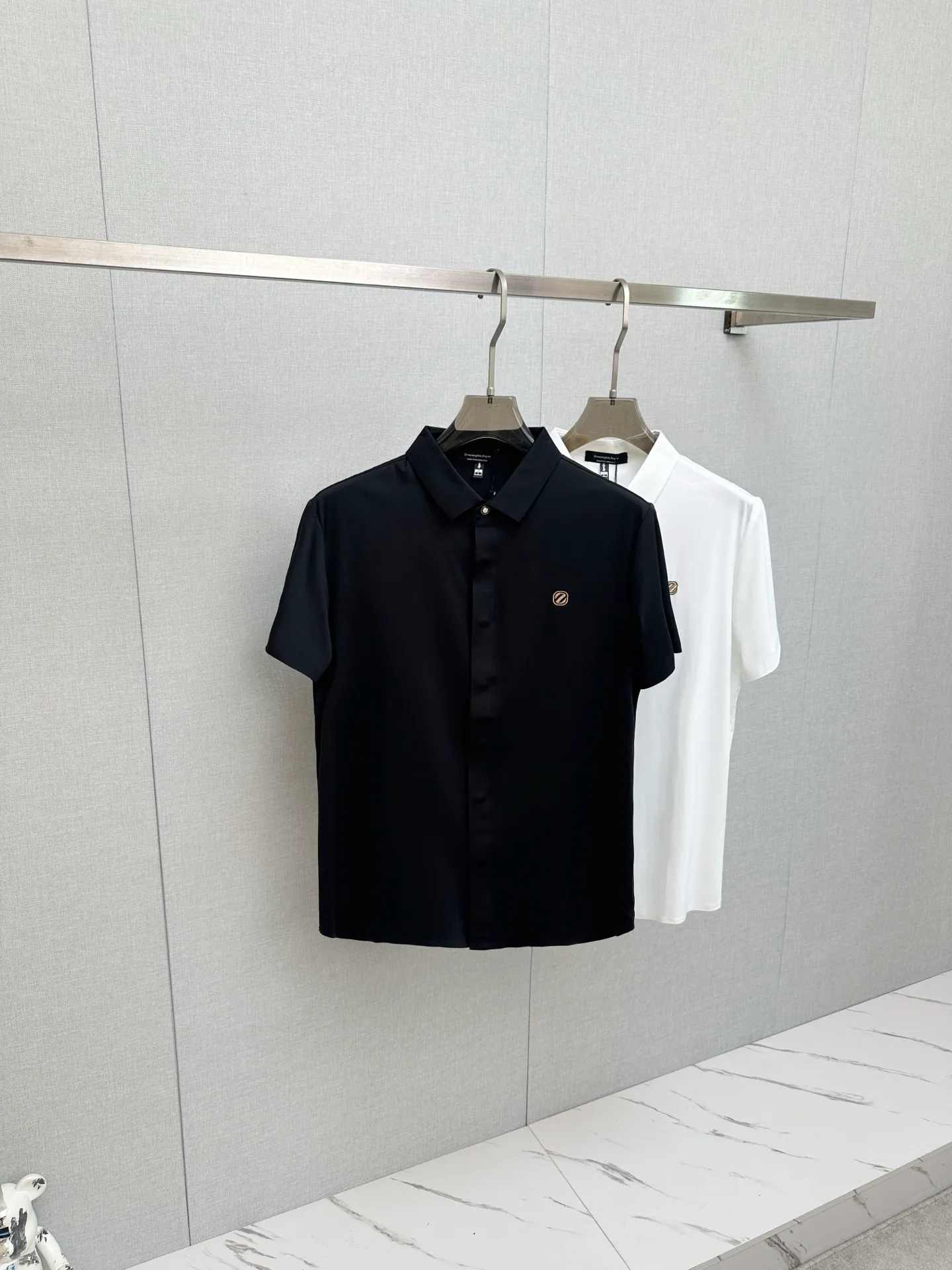 New Arrival New Arrival ， Breathable。Premium ！ logo . . . . ！ ！Sizes：M-3XL